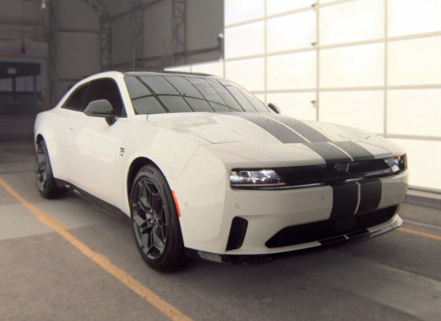 Used 2025 Dodge Charger Daytona R/T w/ Quick Order Package 25M R/T AWD/4WD image 7