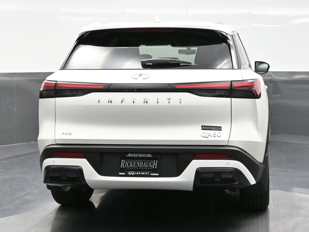 Certified 2025 INFINITI QX60 Luxe w/ Vision Package image 6