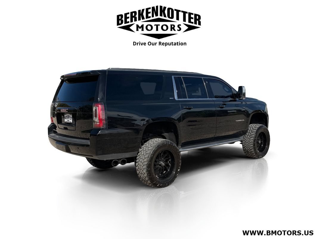 Used 2019 GMC Yukon XL SLT AWD/4WD image 3