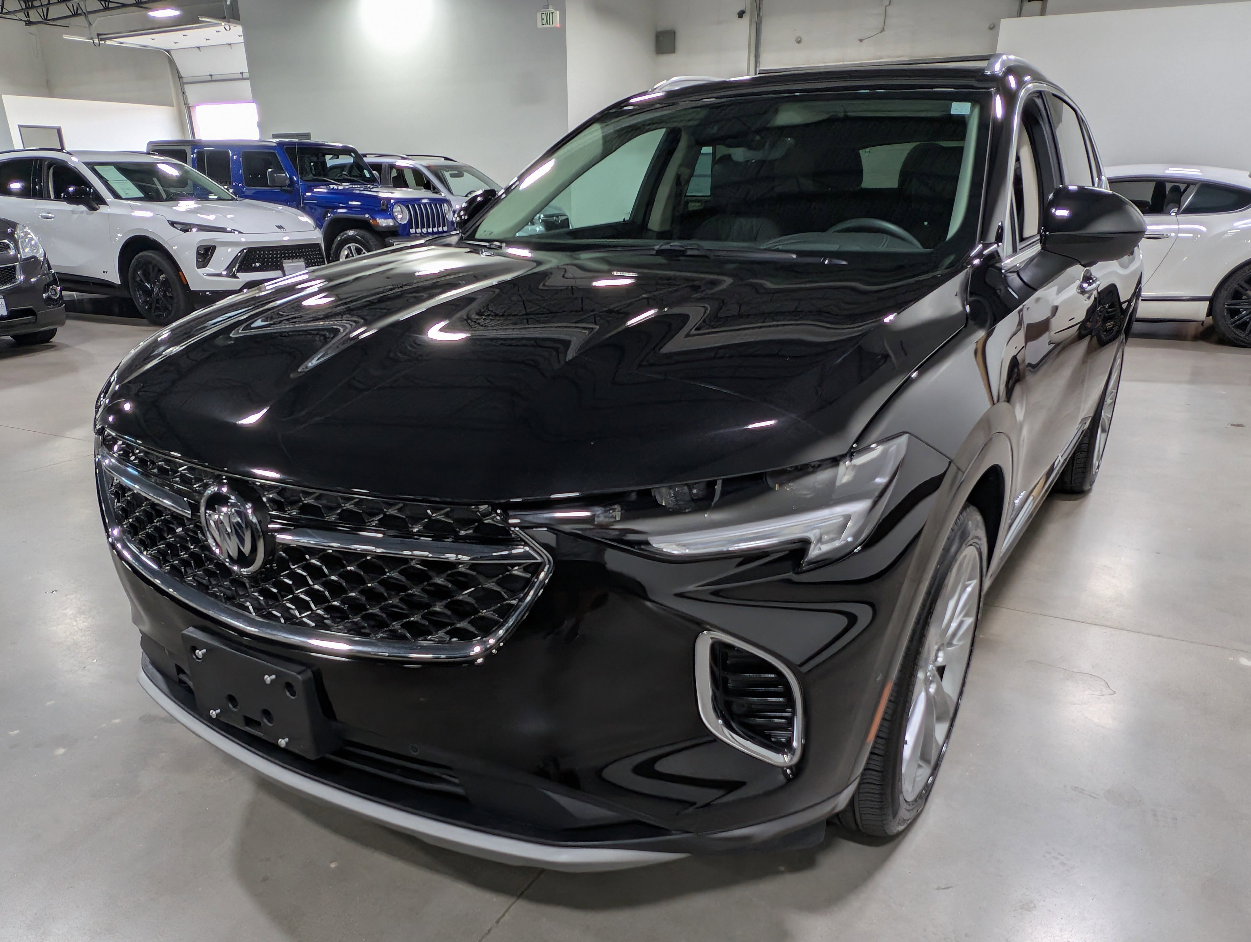 Used 2023 Buick Envision Avenir image 7