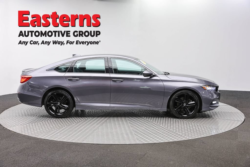 Used 2018 Honda Accord Sport image 4