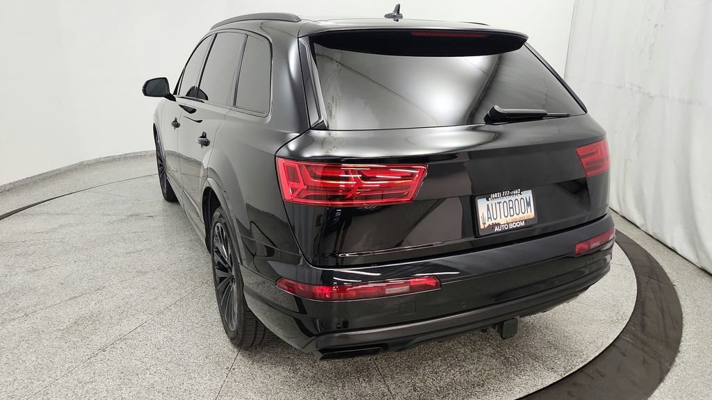 Used 2018 Audi Q7 3.0T Prestige w/ Prestige Package AWD/4WD image 21