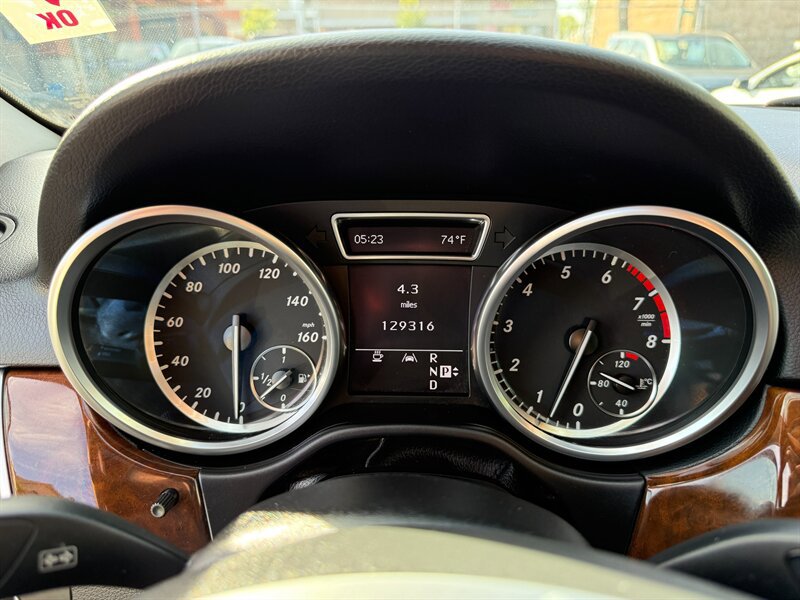 Used 2012 Mercedes-Benz ML 550 4MATIC image 18
