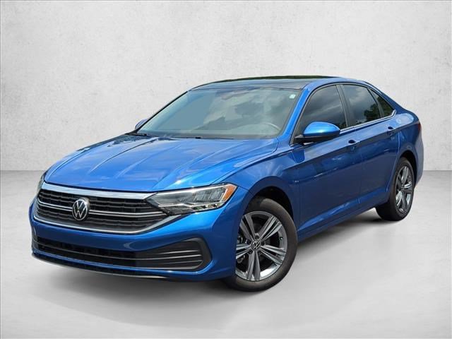 Certified 2023 Volkswagen Jetta SE w/ Panoramic Sunroof Package