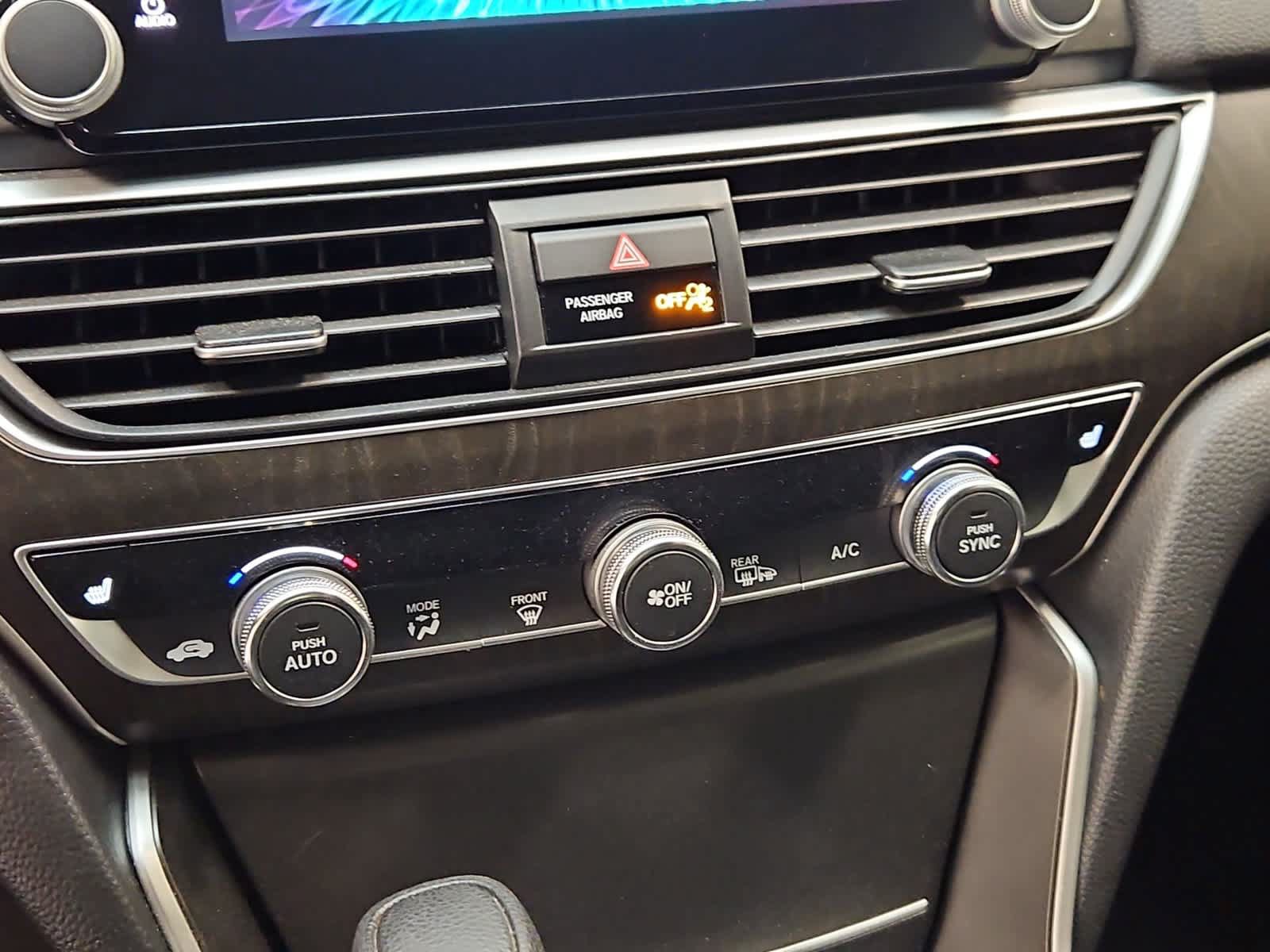 Used 2018 Honda Accord EX image 30