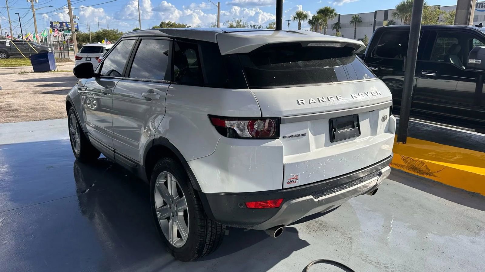 Used 2014 Land Rover Range Rover Evoque Pure Plus image 3