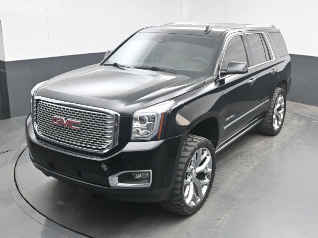Used 2017 GMC Yukon Denali w/ Open Road Package AWD/4WD image 15
