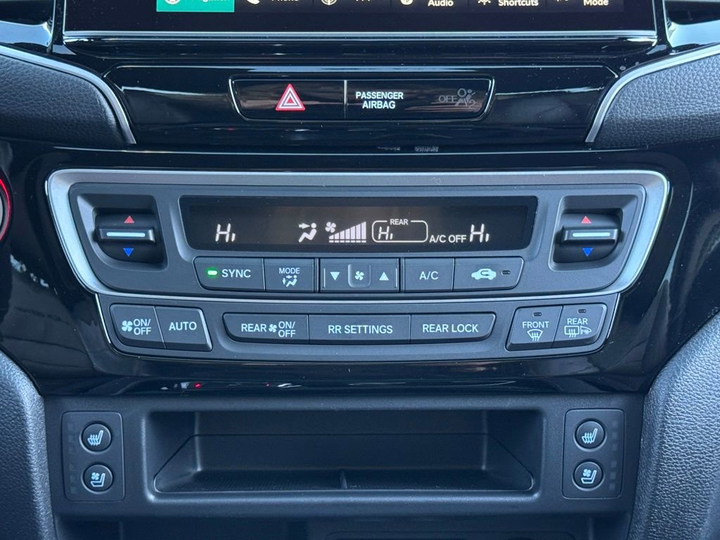 Used 2025 Honda Ridgeline Black Edition image 24