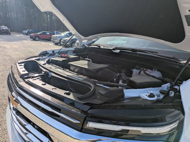 New 2026 Chevrolet Suburban LT w/ Comfort Package image 42