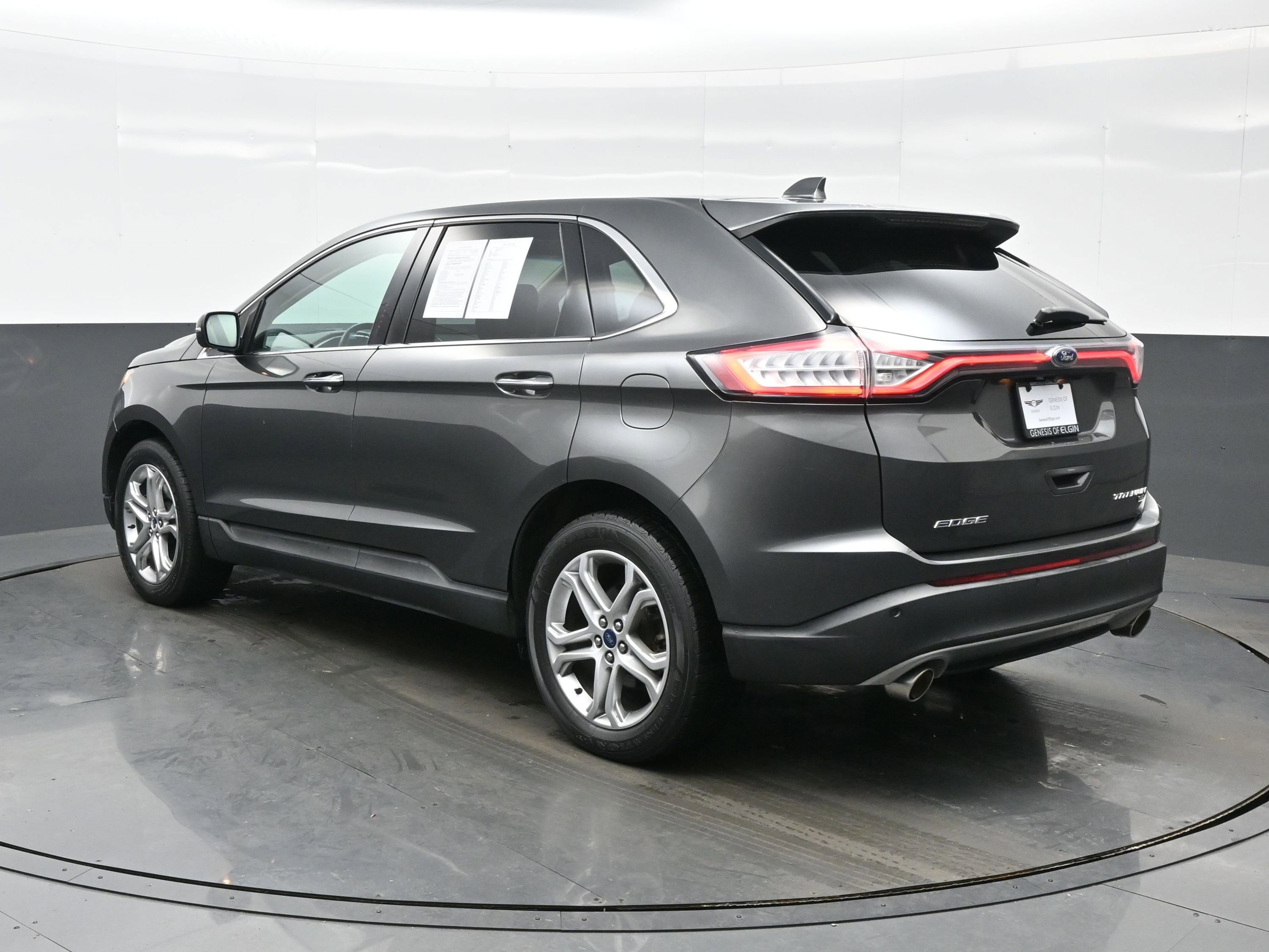Used 2015 Ford Edge Titanium w/ Equipment Group 301A image 4