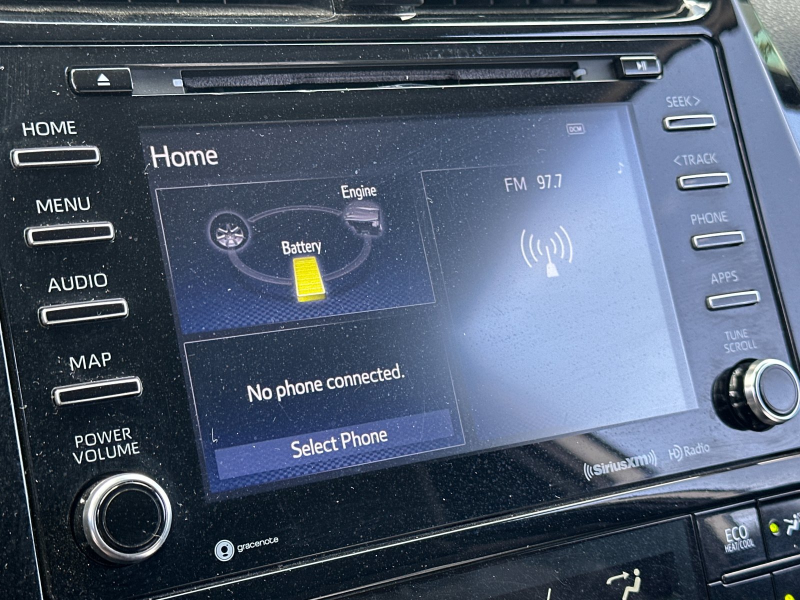 Used 2022 Toyota Prius Prime LE FWD image 18
