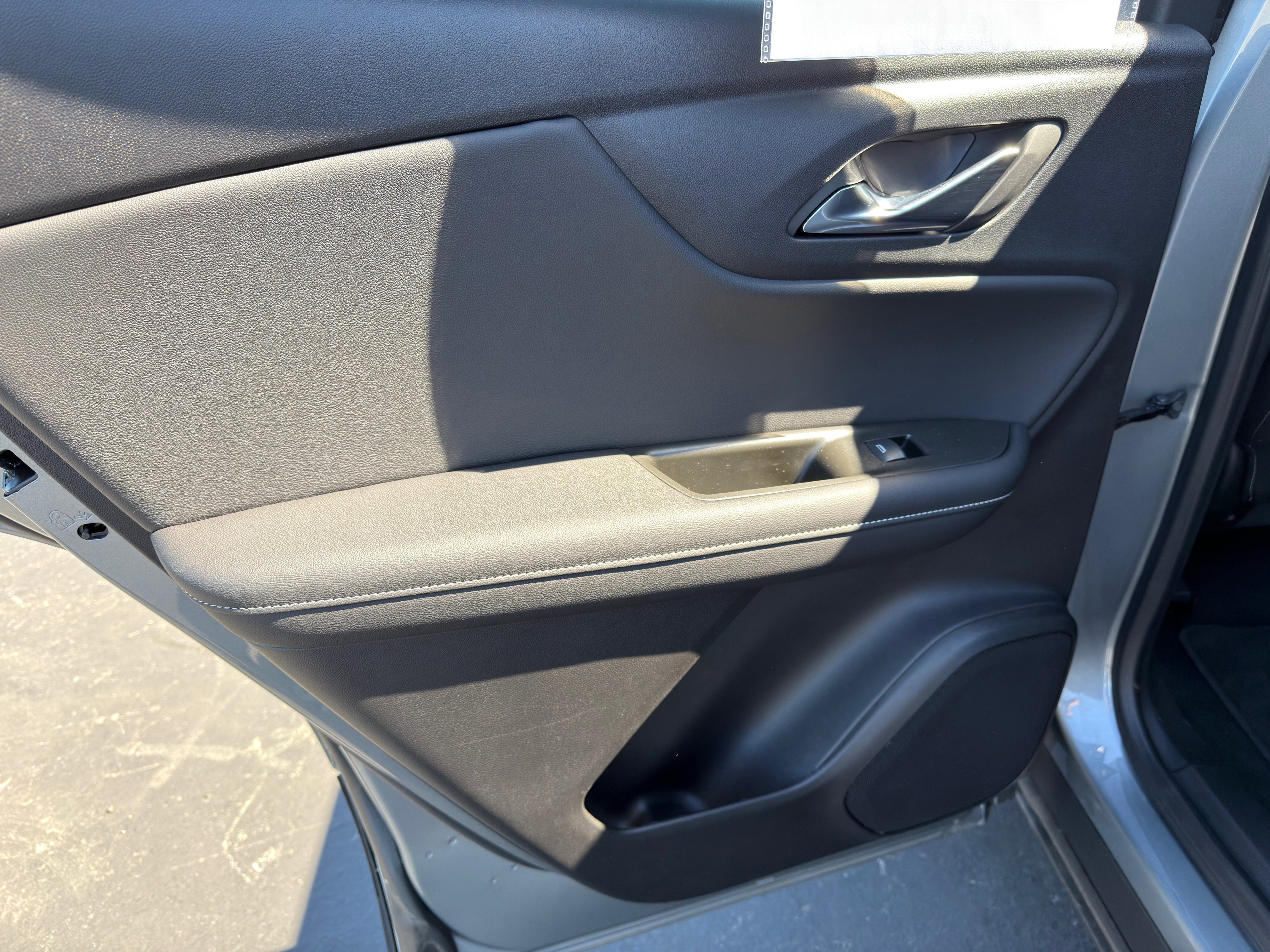 New 2025 Chevrolet Blazer LT image 17