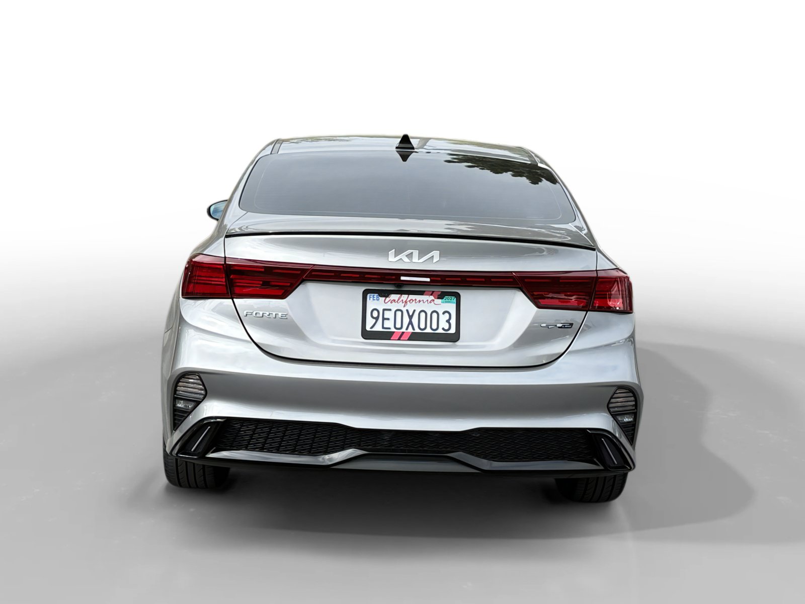 Used 2023 Kia Forte GT-Line w/ GT-Line Technology Package FWD image 4