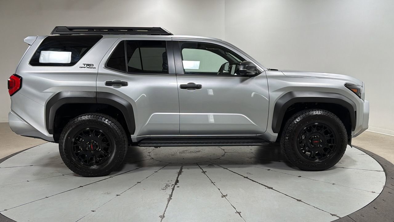 Certified 2025 Toyota 4Runner TRD Off-Road Premium image 6