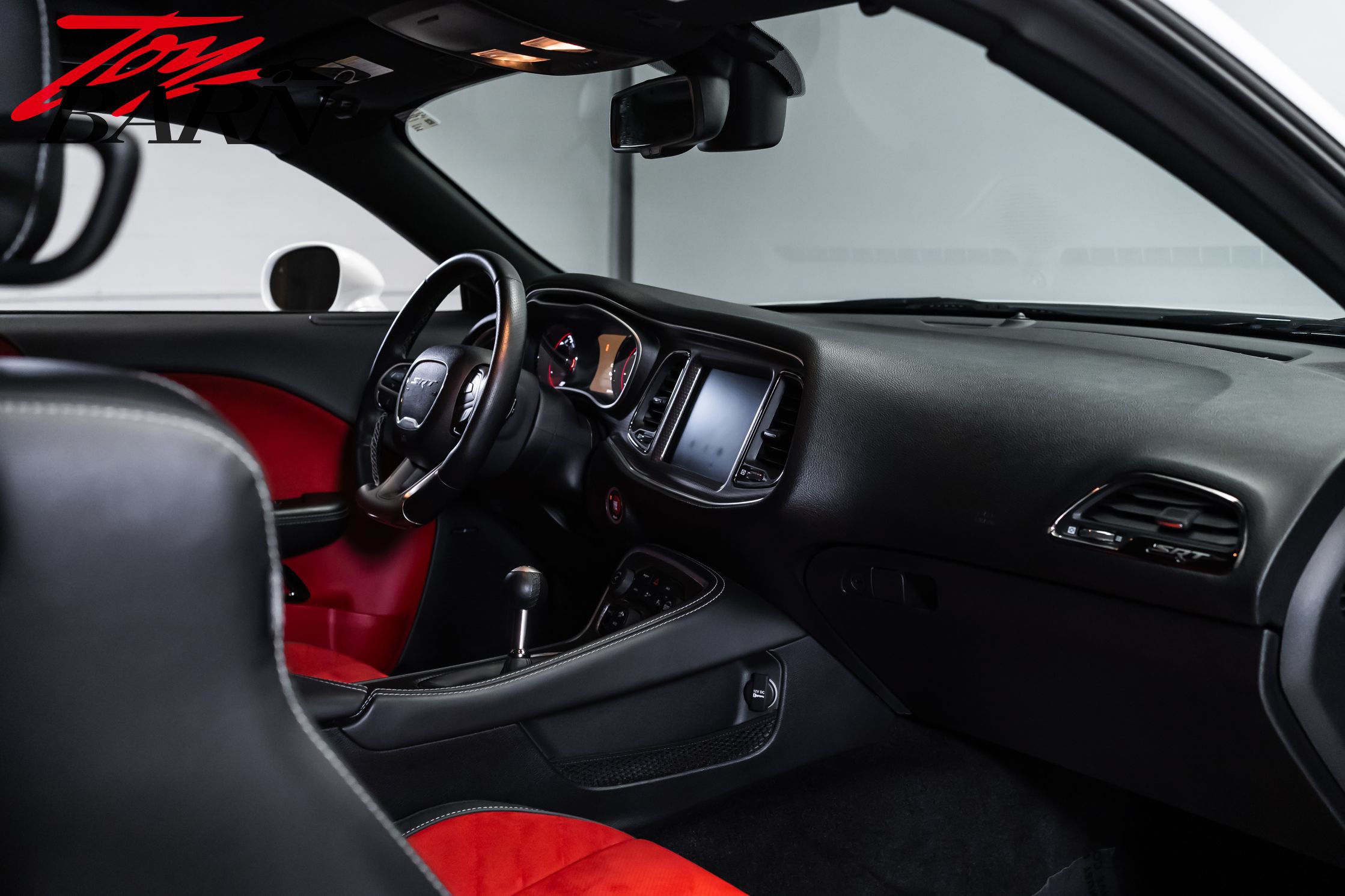 Used 2015 Dodge Challenger SRT Hellcat RWD image 39