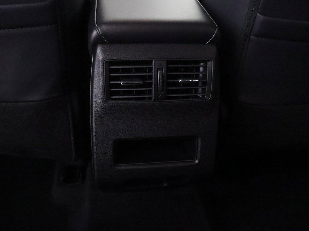 New 2025 Mitsubishi Outlander SE image 51