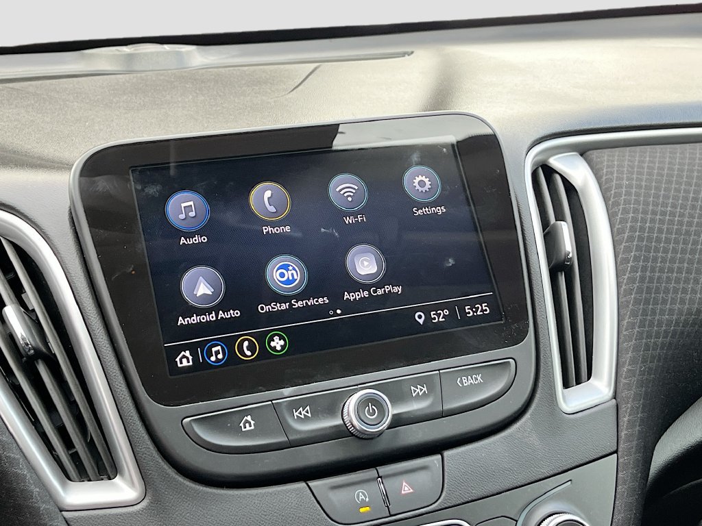 Used 2025 Chevrolet Malibu LS FWD image 15