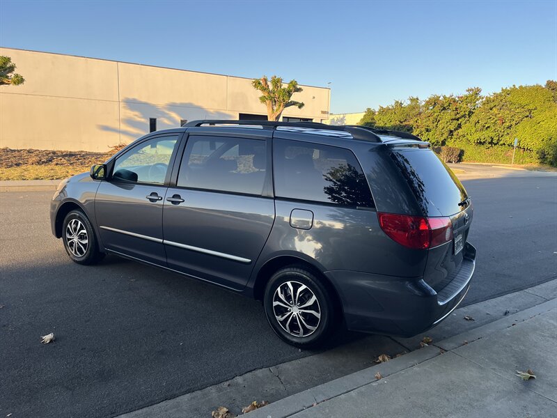 Used 2006 Toyota Sienna LE FWD image 8