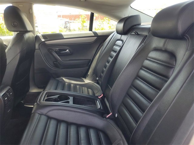 Used 2010 Volkswagen CC Sport image 29