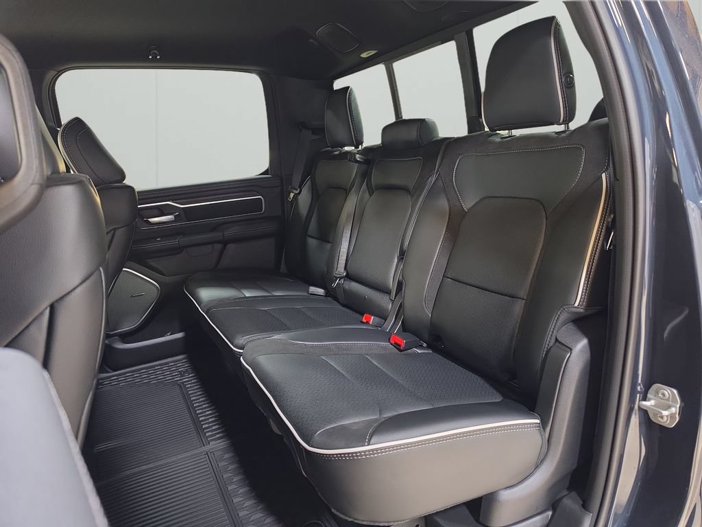 New 2027 RAM 1500 Laramie w/ Night Edition AWD/4WD image 15