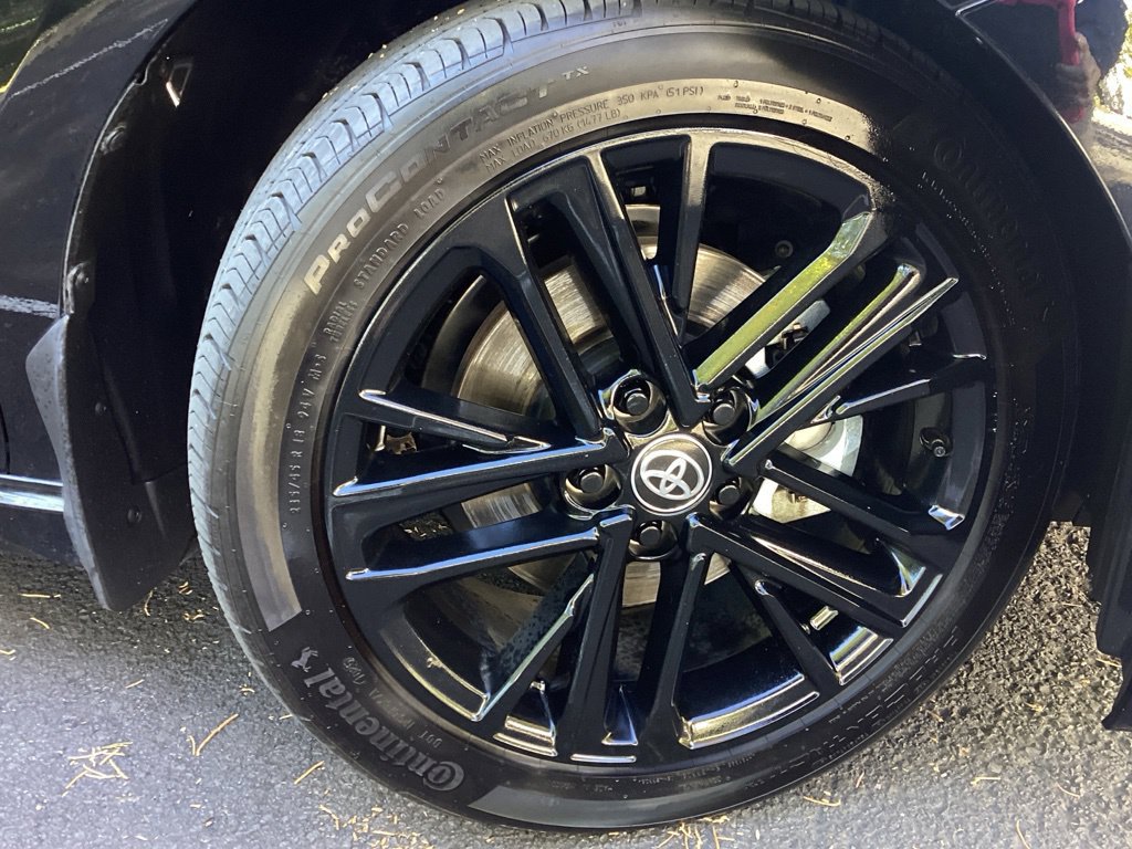 Certified 2025 Toyota Camry SE AWD/4WD image 5