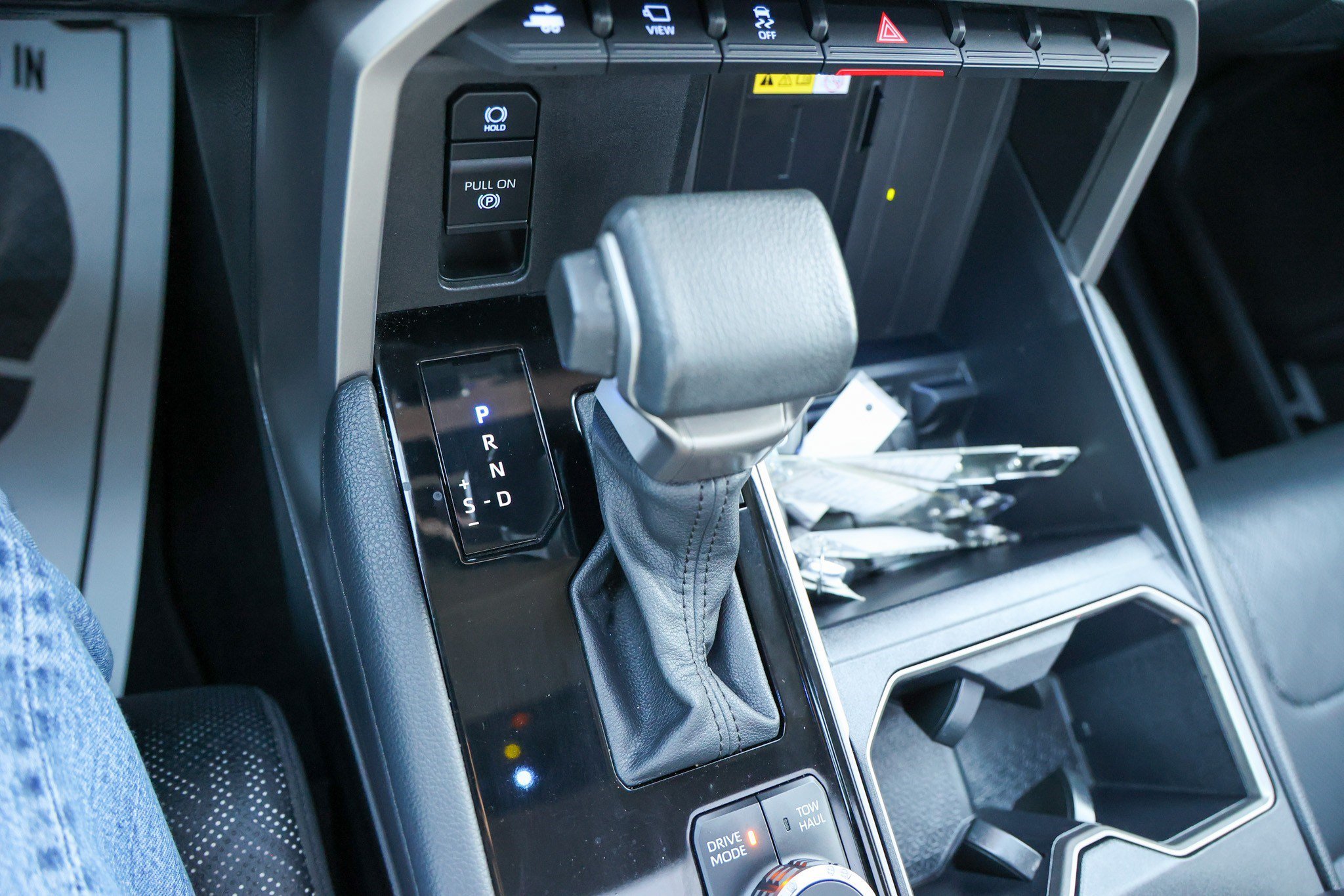 Used 2022 Toyota Tundra Limited RWD image 25