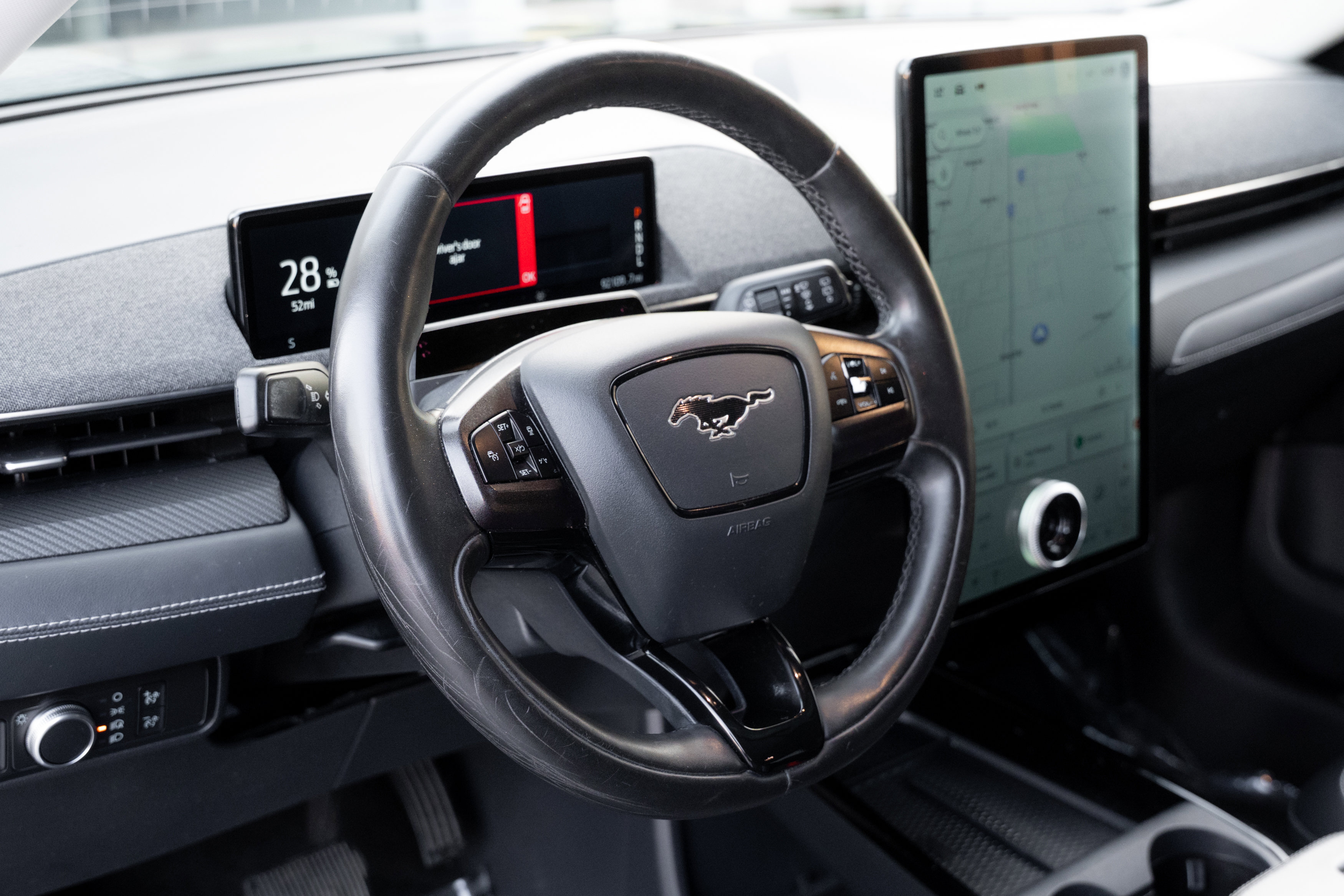 Used 2021 Ford Mustang Mach-E Premium image 11