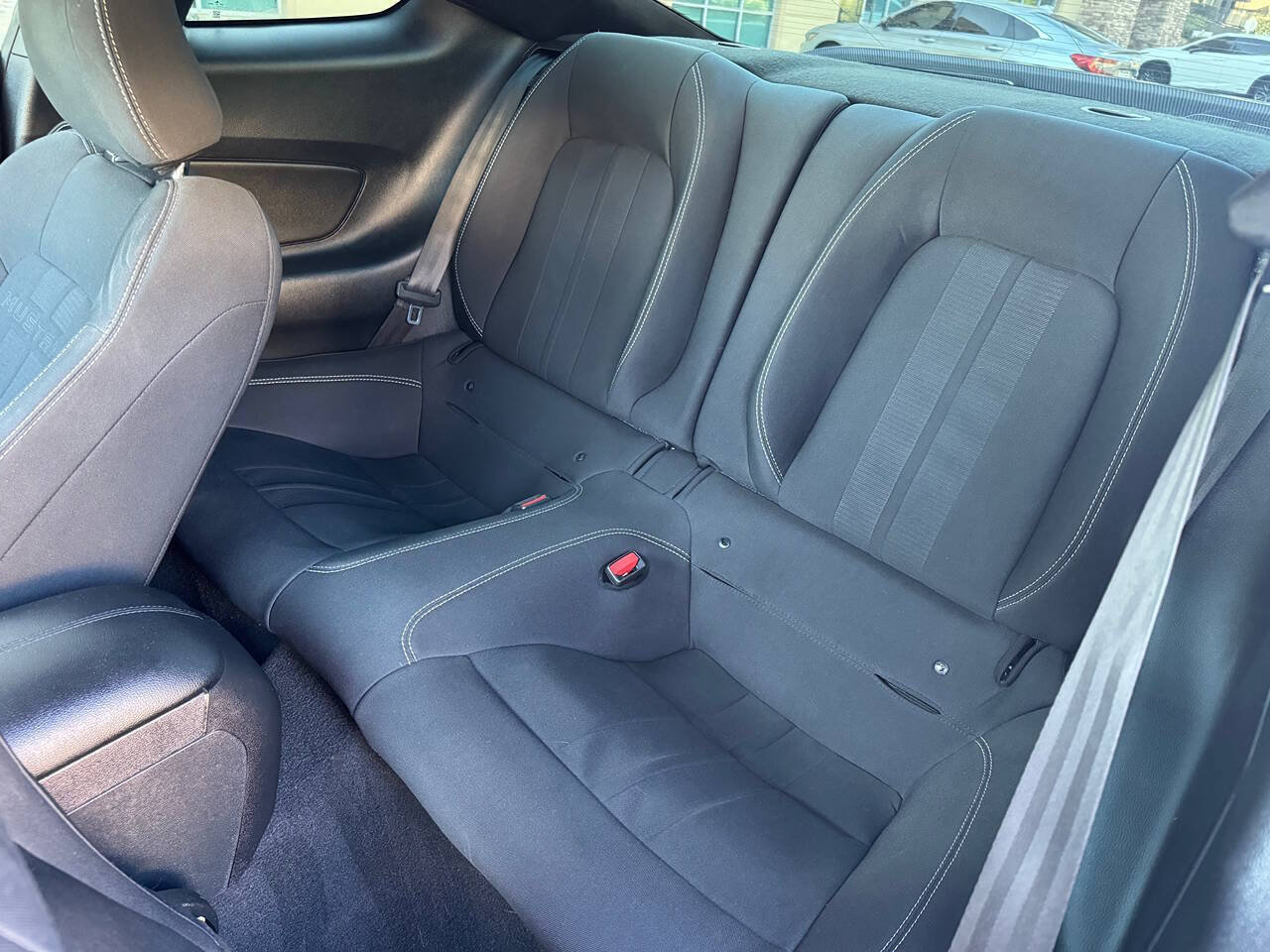 Used 2021 Ford Mustang Coupe RWD image 10