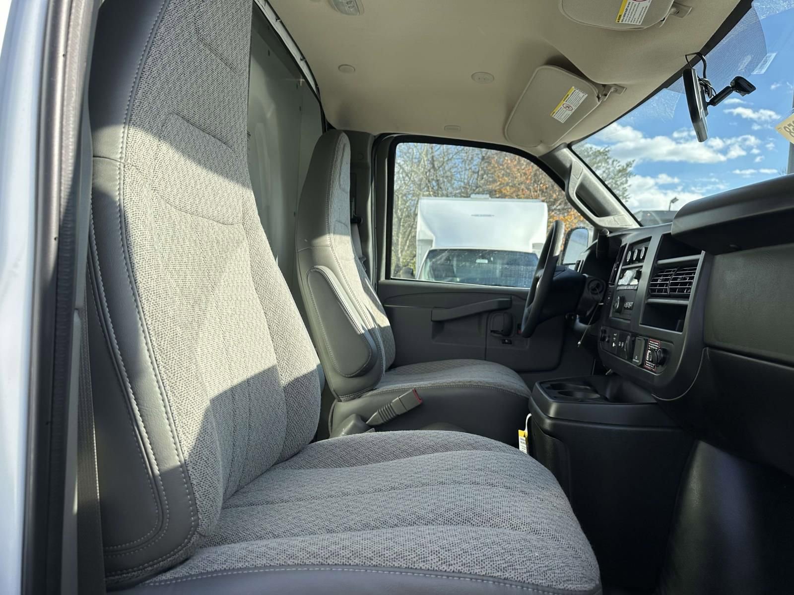 New 2025 Chevrolet Express 3500 RWD image 23