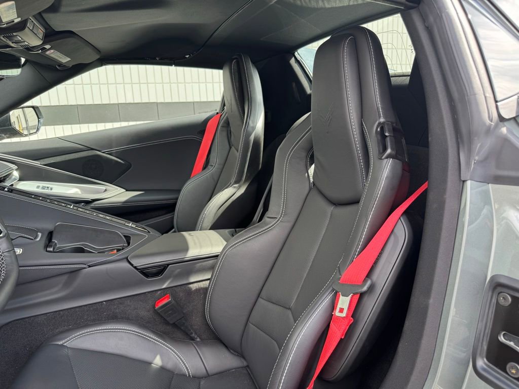 Used 2023 Chevrolet Corvette Stingray Convertible image 11