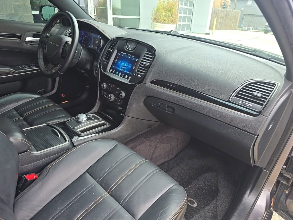 Used 2017 Chrysler 300 S w/ S Model Appearance Package image 29