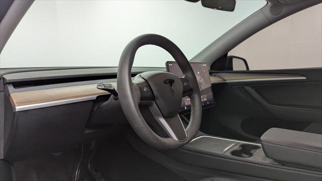 Used 2023 Tesla Model Y Long Range image 22