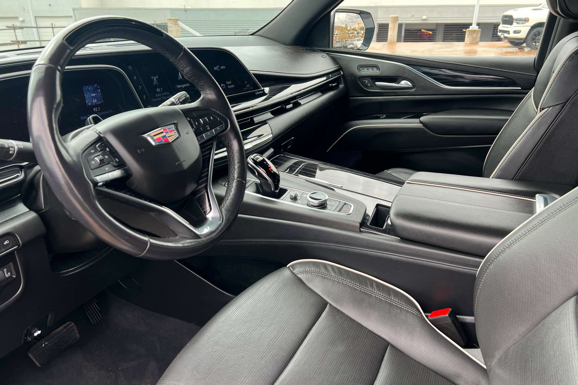 Used 2021 Cadillac Escalade ESV Sport w/ Driver Assist Tech Package AWD/4WD image 16