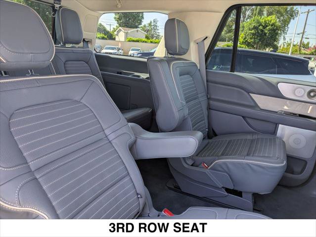 Used 2024 Lincoln Navigator Black Label AWD/4WD image 25