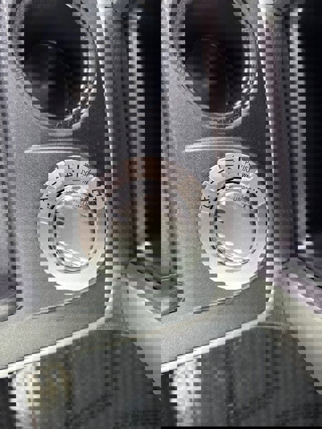 Used 2021 Toyota 4Runner SR5 image 13