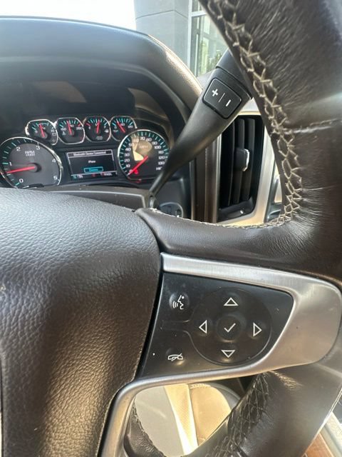 Used 2019 GMC Sierra 2500 SLT w/ Duramax Plus Package AWD/4WD image 24