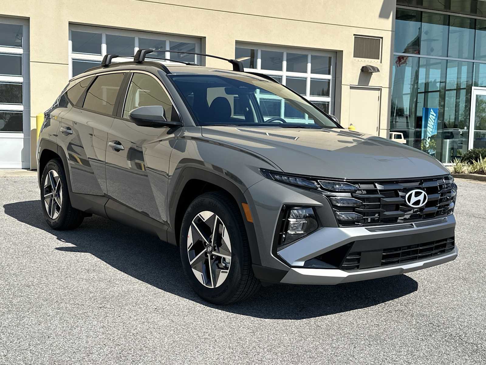 New 2026 Hyundai Tucson SEL image 1
