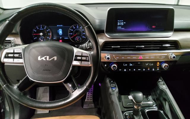 Used 2022 Kia Telluride SX w/ Nightfall Edition Package AWD/4WD image 26