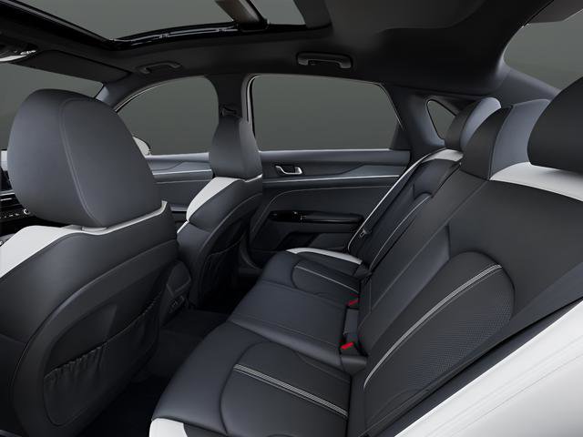 New 2026 Kia K5 GT-Line image 18