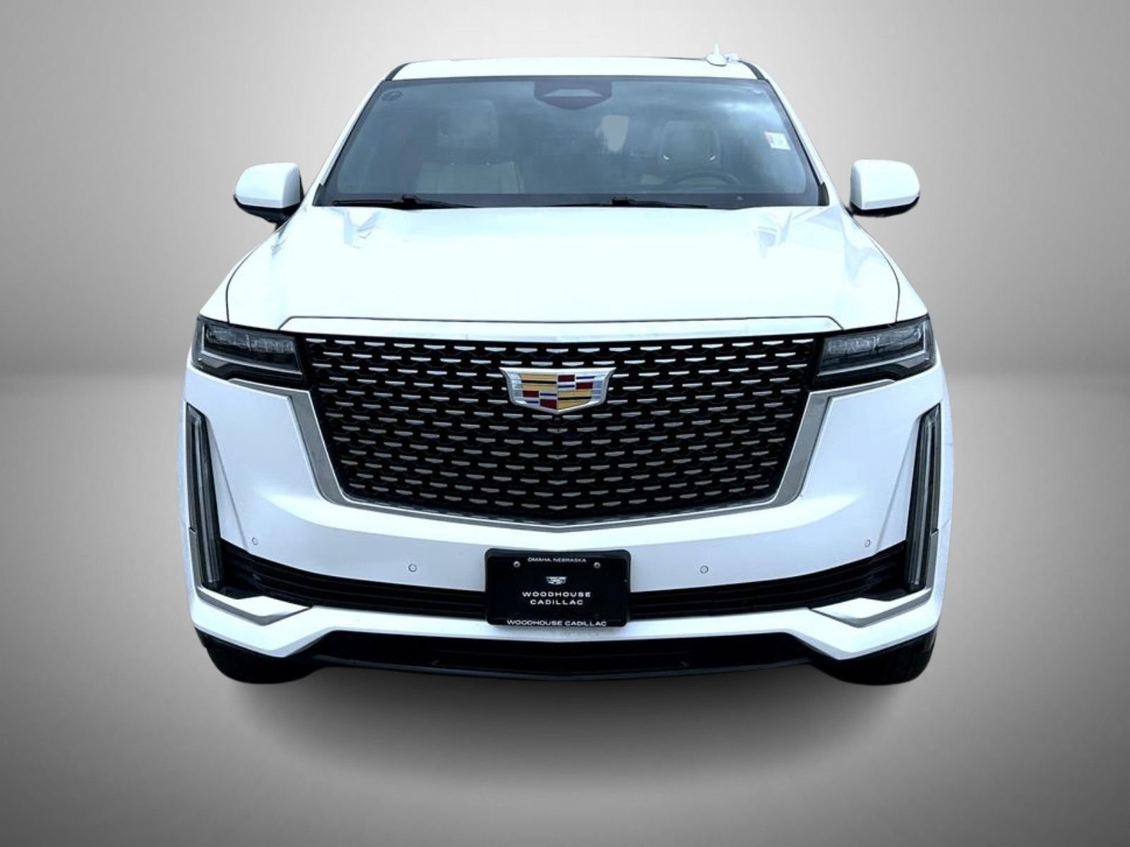 Used 2021 Cadillac Escalade Premium Luxury w/ Performance Package AWD/4WD image 2