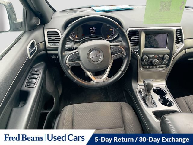 Used 2021 Jeep Grand Cherokee Laredo image 21