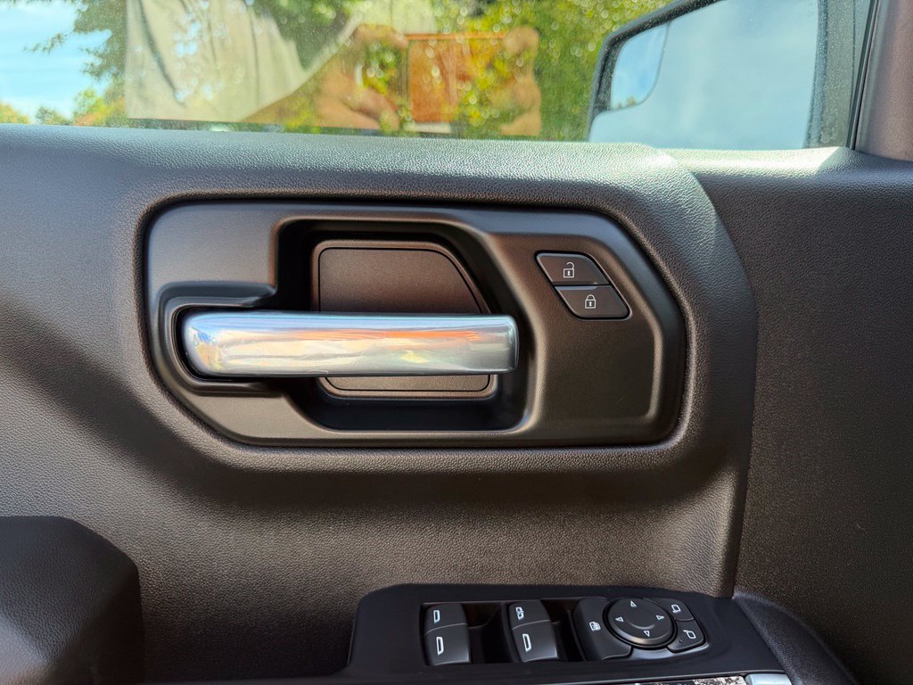 Used 2021 Chevrolet Silverado 1500 Custom Trail Boss w/ Realtree Special Edition AWD/4WD image 12