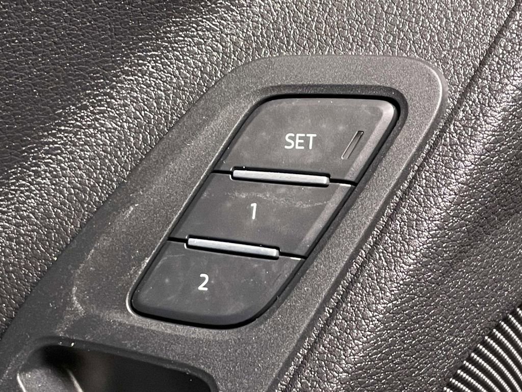 Certified 2022 Audi Q3 2.0T Premium w/ Convenience Package image 34