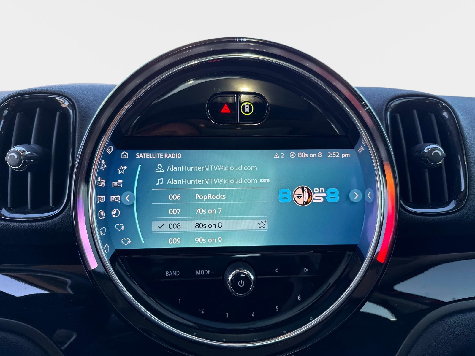 Used 2022 MINI Cooper Countryman S w/ Storage Package image 25