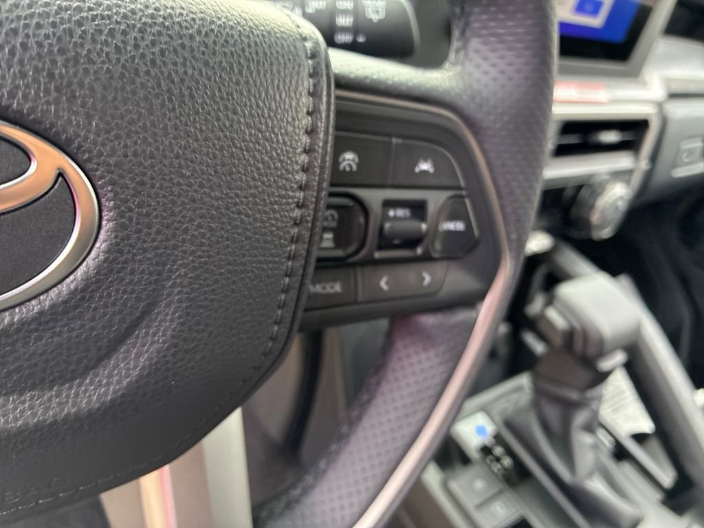 New 2025 Toyota 4Runner SR5 image 24