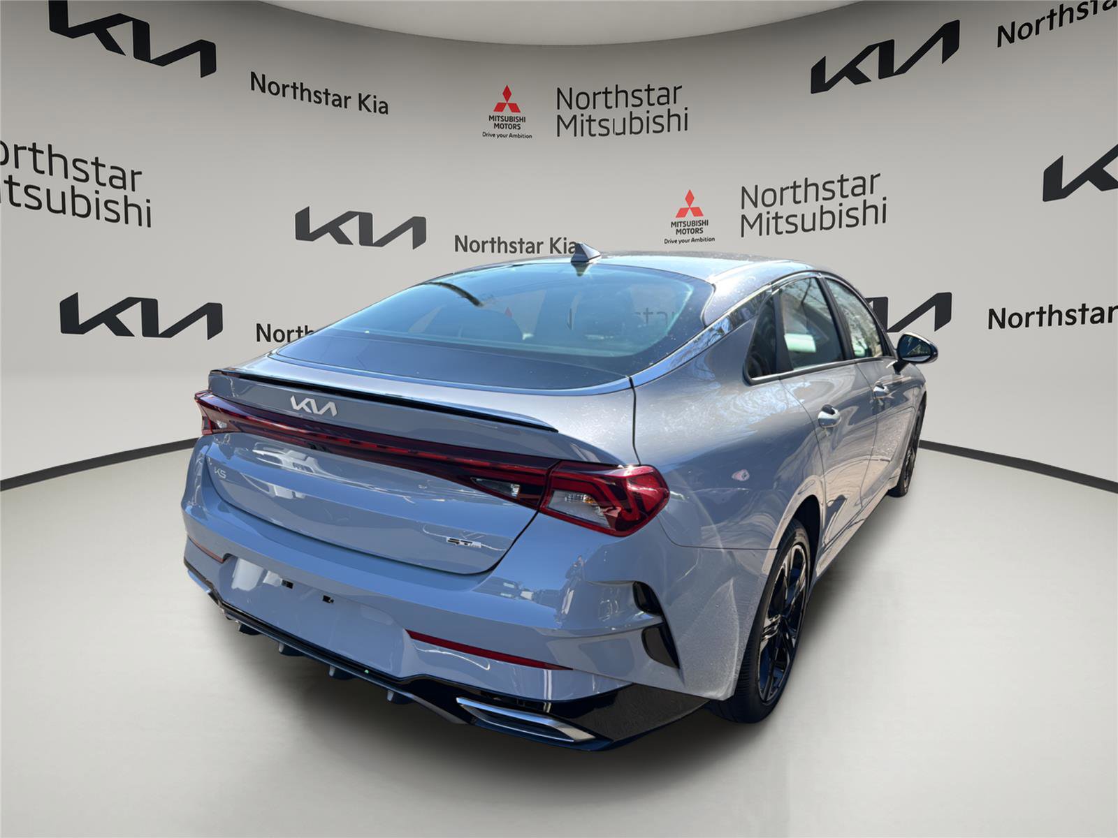 Used 2023 Kia K5 GT-Line w/ GT-Line Premium Package image 5