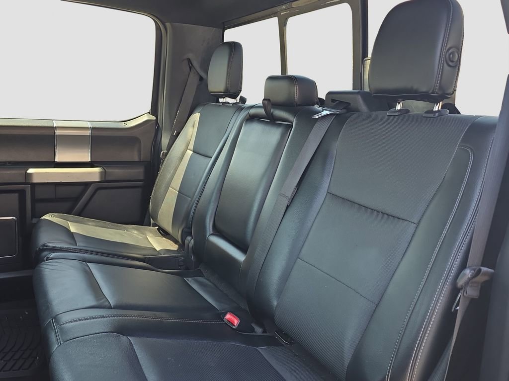 Used 2015 Ford F150 Lariat image 12