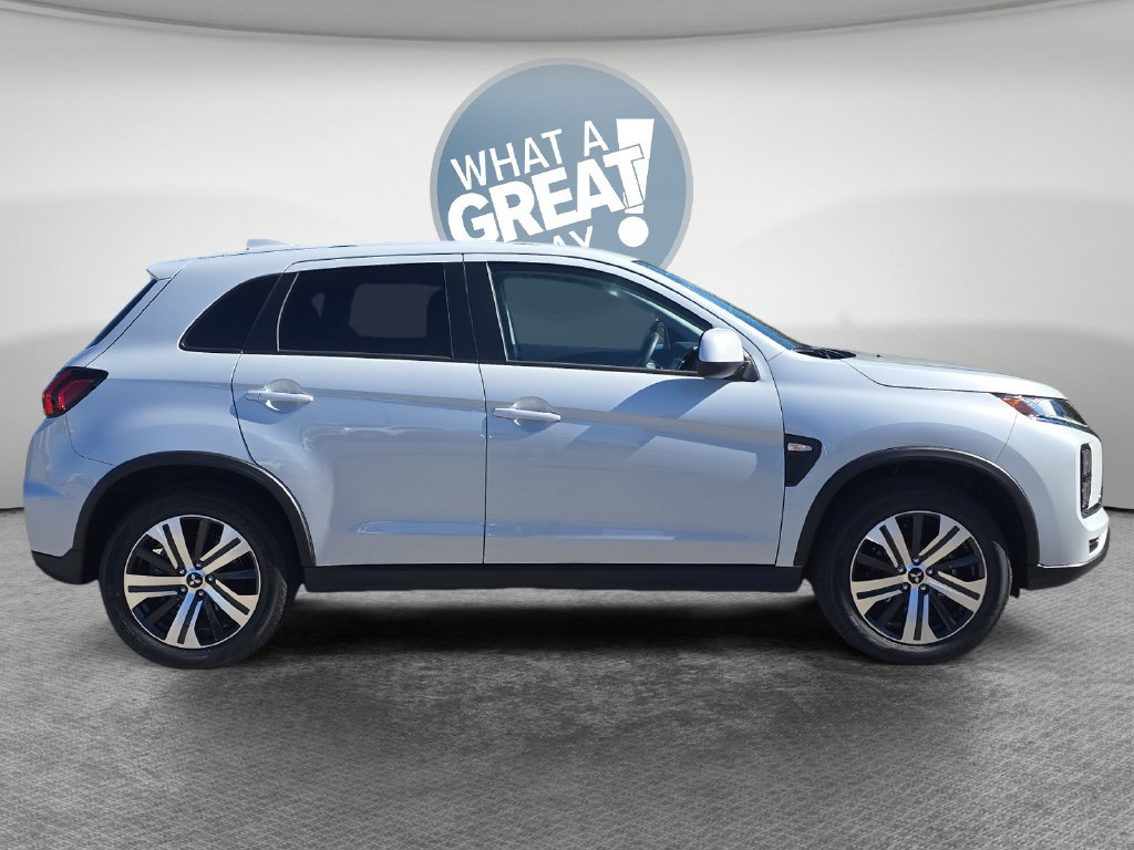 New 2027 Mitsubishi Outlander Sport ES FWD image 2