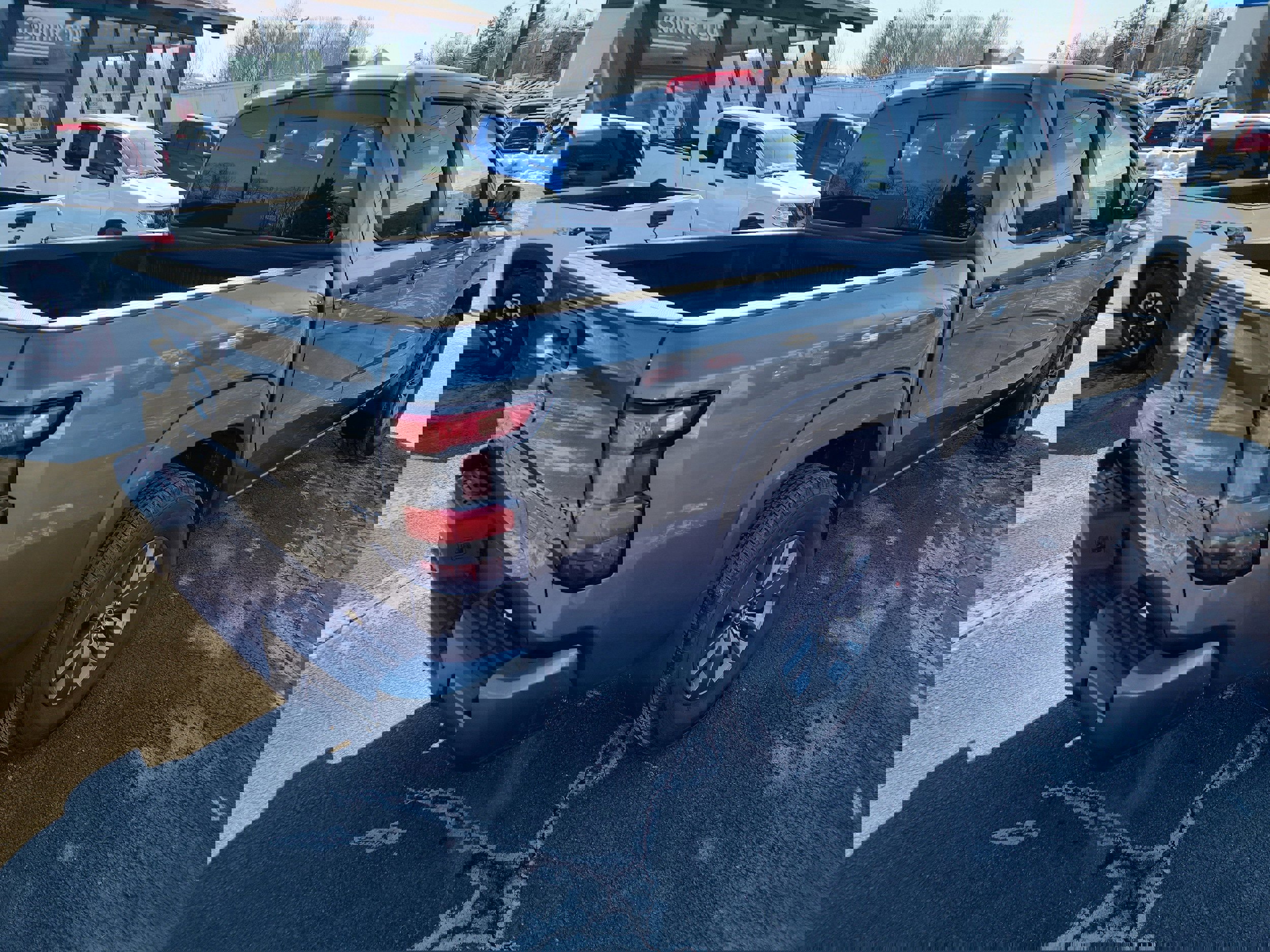 New 2026 Nissan Frontier SV image 8