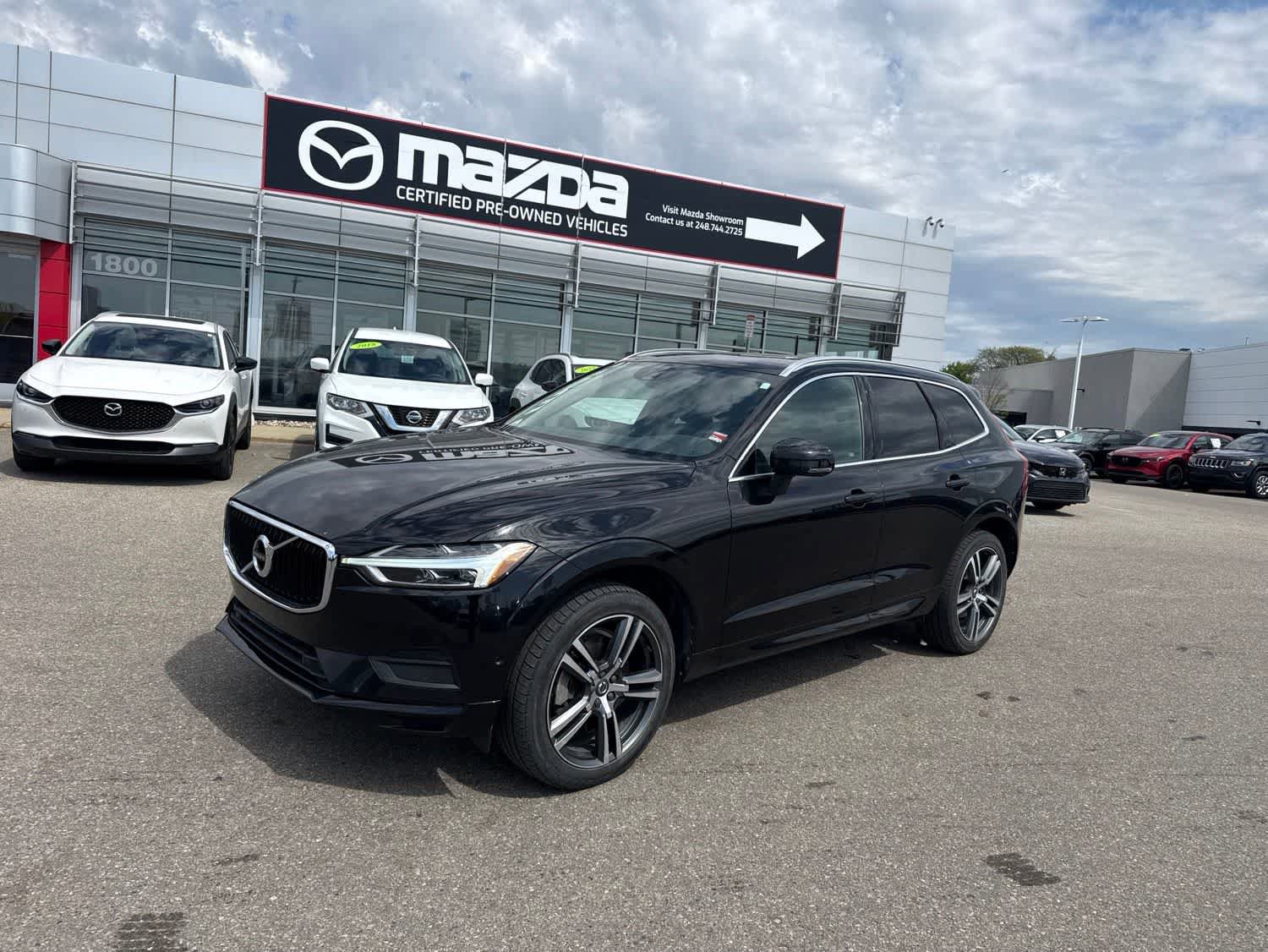 Used 2019 Volvo XC60 T6 Momentum w/ Premium Package AWD/4WD image 1
